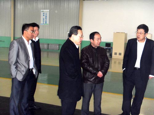 2012年3月16日，潍坊市市委常委、高新区党委书记、管委会主任赵志远一行到我公司考察