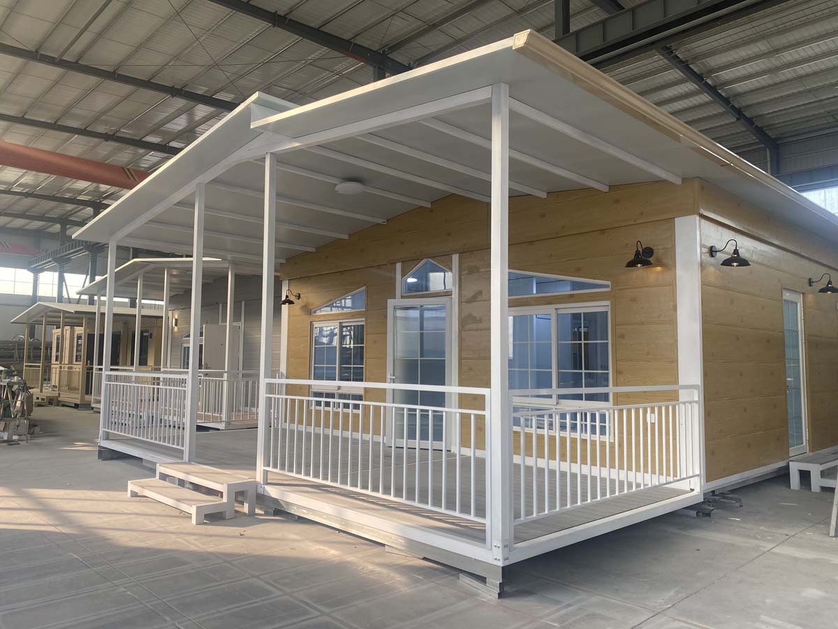 Extended container house