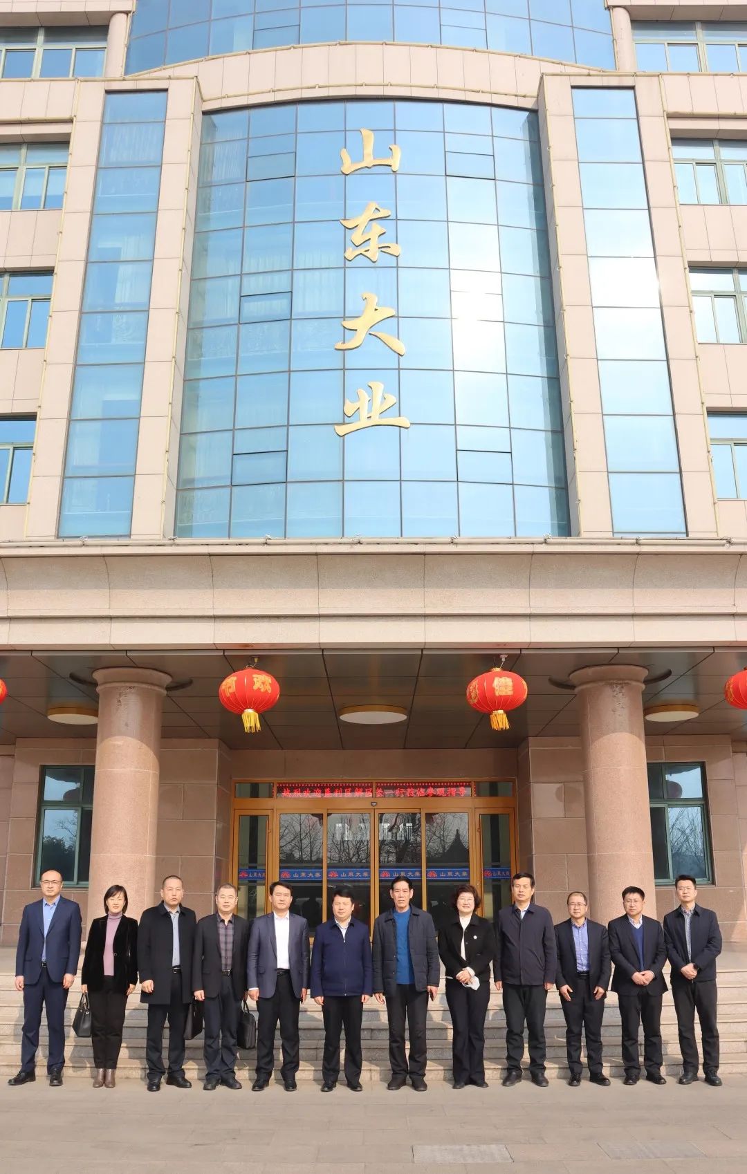Xie Hongtao, Deputy Secretary of the Kenli District Committee and District Mayor of Dongying City, and his delegation visited our company for research