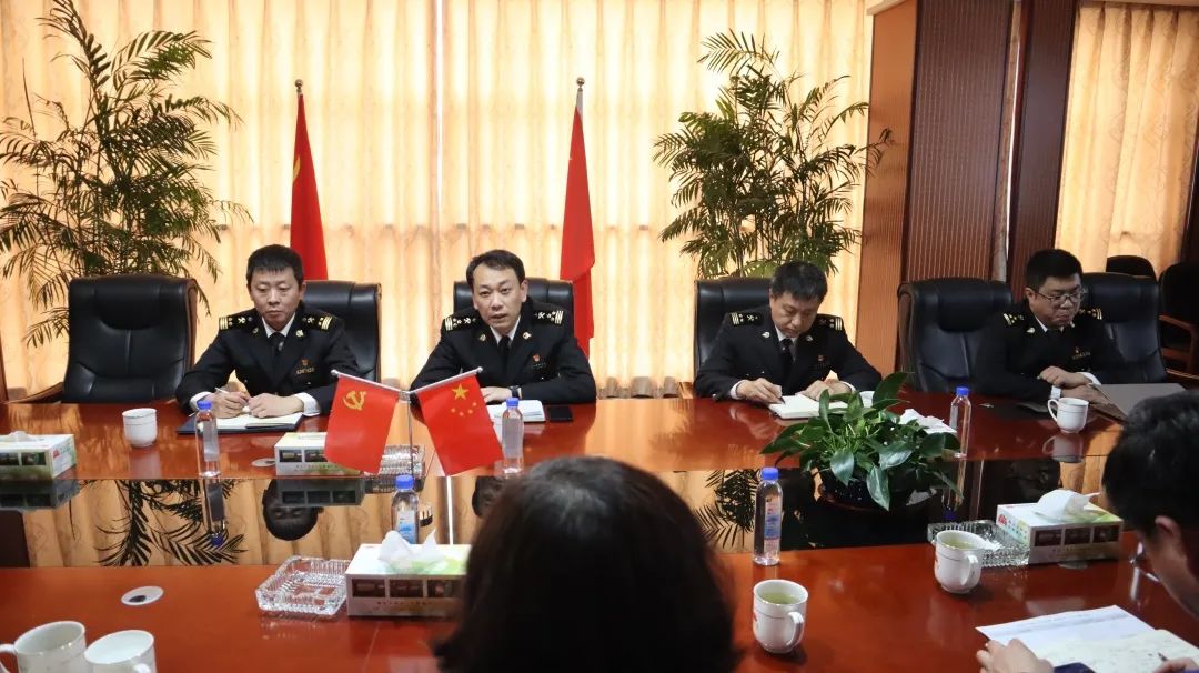 Policy delivered to home! Weifang Customs held a policy promotion meeting for enterprises in our company