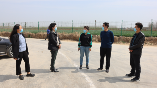 Li Yanling, Director of the Commerce Bureau of Zhucheng City, came to our company for research